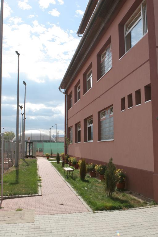 Hotel Pamira Sibiu Extérieur photo